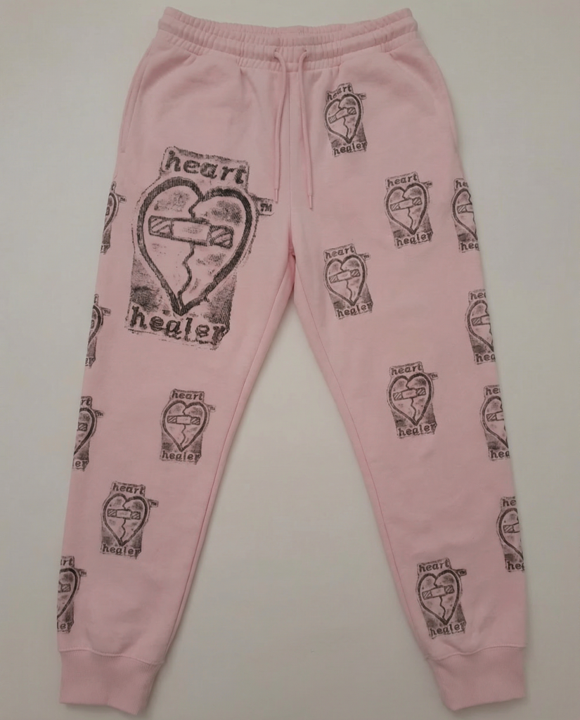 This image has an empty alt attribute; its file name is MintlyAd-ef8670c8-09d2-45d5-97dd-3425291a9589-825x1024.png